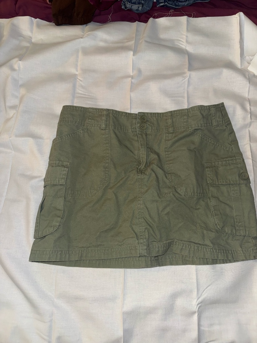 Cali1850 small green skirt